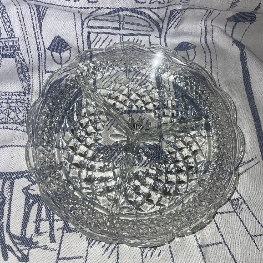 Vintage Anchor Hocking‎ Wexford Divided Tray 8.5" Serving Dish